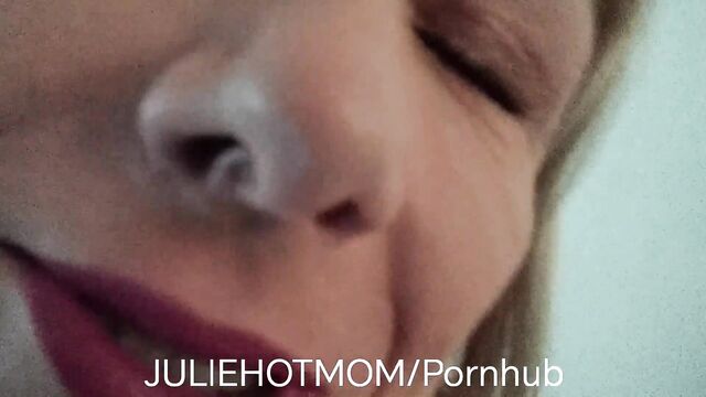 Blowjob Video With Juliehotmom From Grab Pornstars Tube