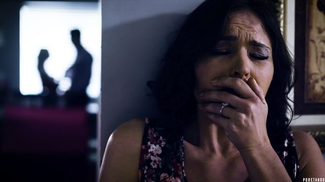 Oral smut with Chloe Temple and Krissy Lynn