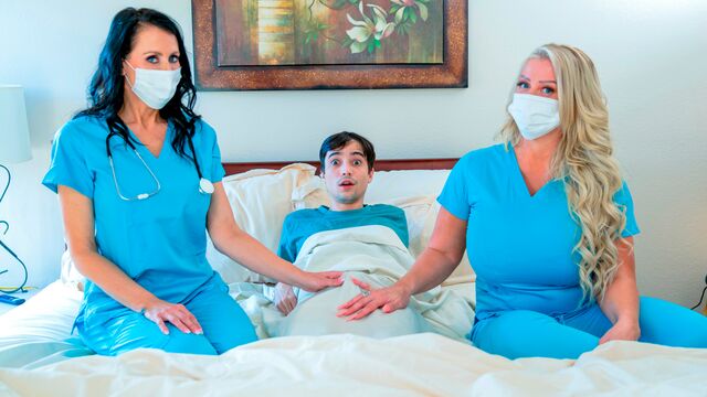 Double Blowjob scene with Alura Jenson and Reagan Foxx