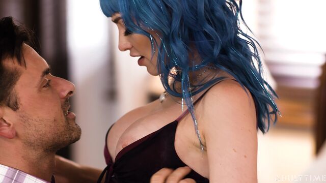 Stockings bang with Bella Rolland and Jewelz Blu