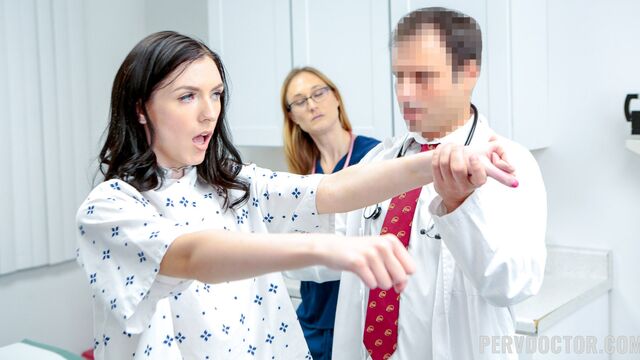 Oral movie with Celestina Blooms and Ophelia Kaan