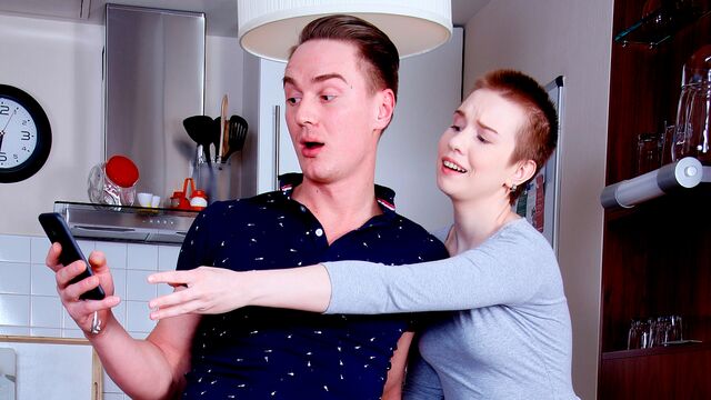 Curvy sex with Eva Abel