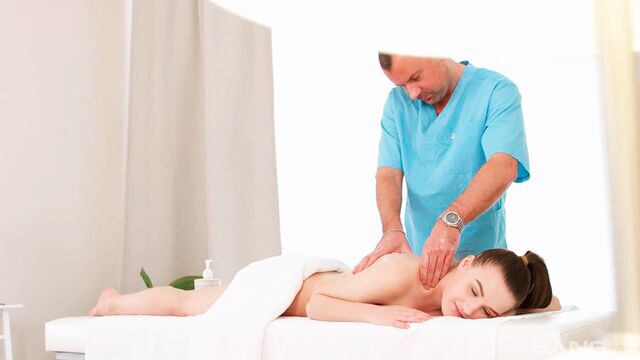 Natural Tits smut with Baby Bamby