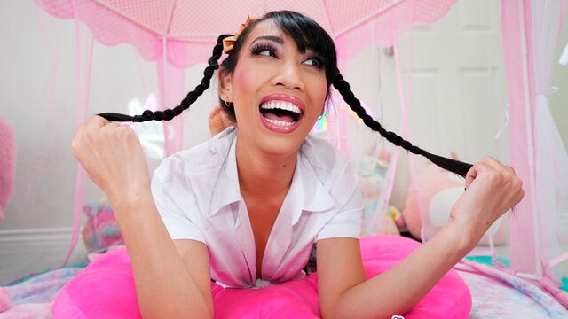 POV screw with Salee Lee