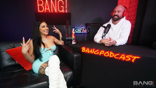 Doggystyle action with Serena Santos