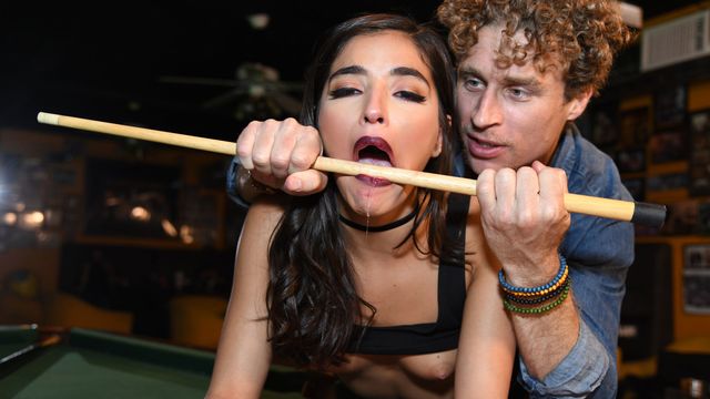 Handjob video with Emily Willis