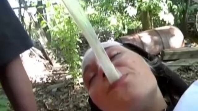 Reality screw from Grab