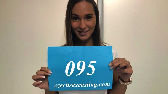 Teen (18+) bang with Naomi Bennet