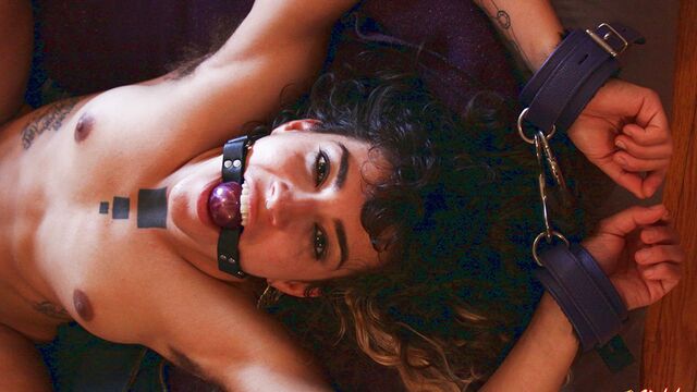 Skinny bang with Bianca Stone and Sadie Lune