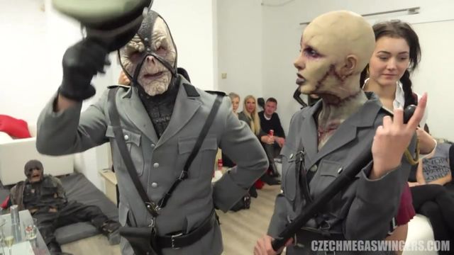 Reverse Cowgirl bang with Amateur