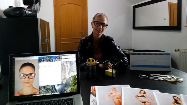 Oral video with Amateur