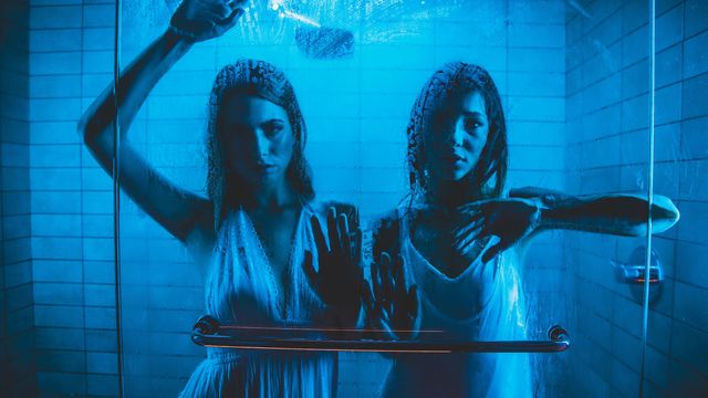 Doggystyle porn with Jill Kassidy and Kitty Karrera