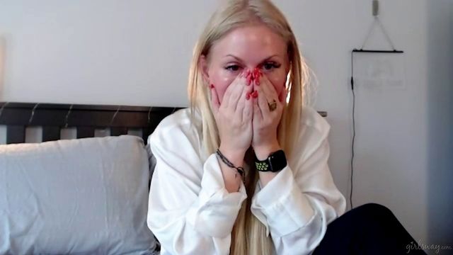 Long Legs action with Casca Akashova and Lilly Bell