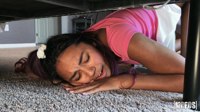 Small Tits bang with Little Squirtles