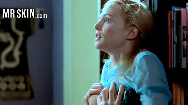 Handjob scene with Amateur