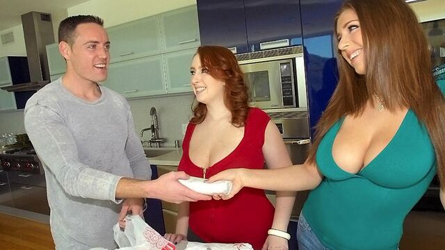 Side Fuck film with Alex Chance and Felicia Clover