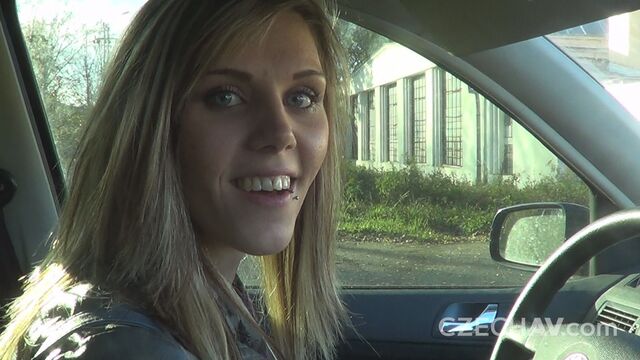 On The Sofa video with Amateur