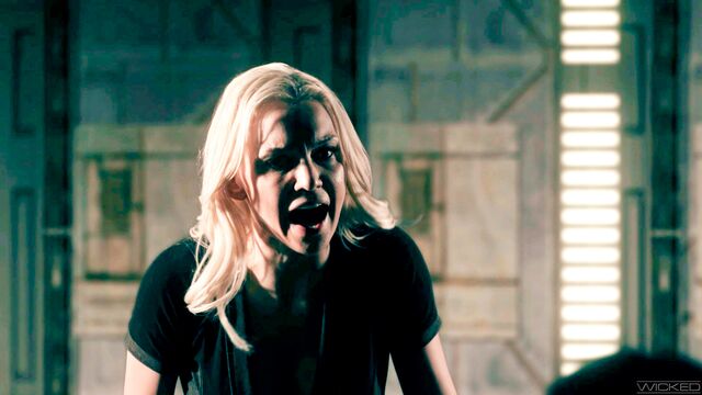 Milf video with Kenzie Taylor