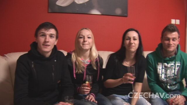 On The Sofa screw with Amateur