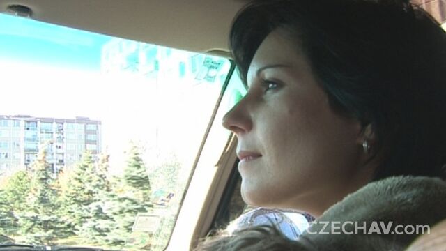 Legs On Shoulders scene with Amateur