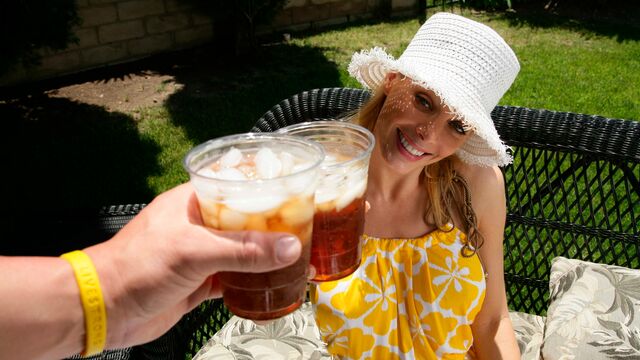 Legs On Shoulders sex with Holly Sampson