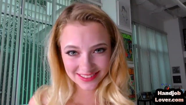 Small Tits bang from Grab