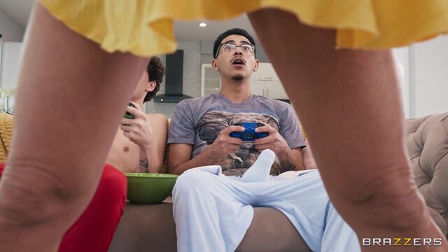 Milf smut with Taylor Vixxen