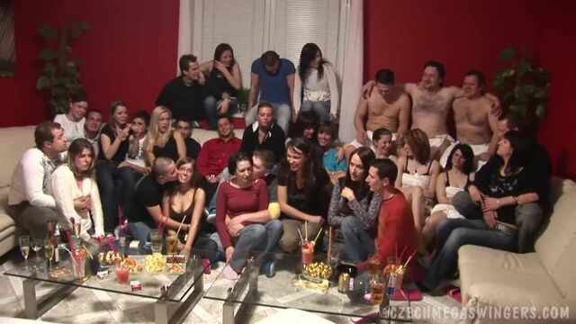 Orgy screw with Amateur