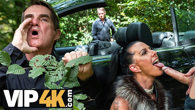 Mature Brunette bang with Charlie Dean and Texas Patti from Grab