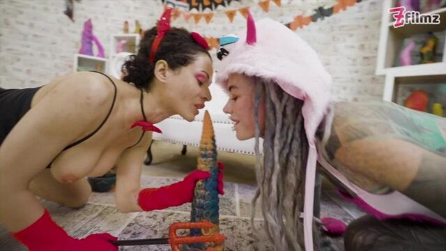 Oral screw with Anuskatzz, Lily Lu and Morea Black