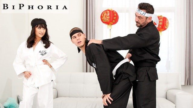 Bisexual Couple porn with Isabella Nice from Grab