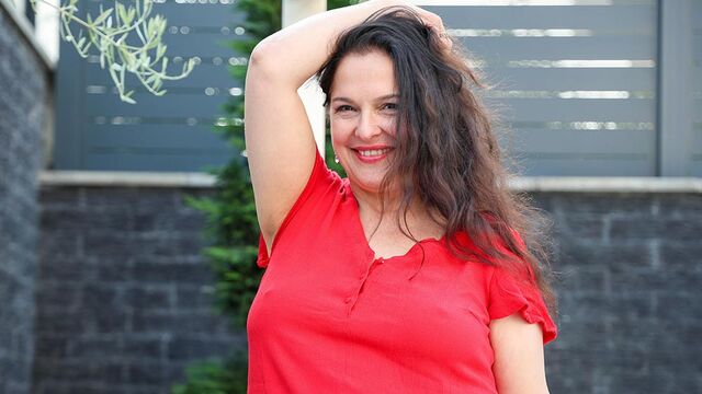 Fingering action with Andrea Wet