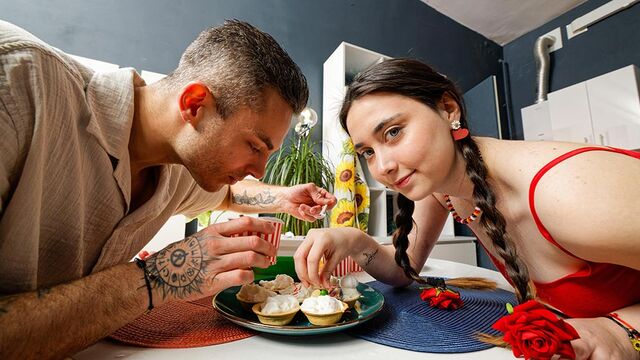 Side Fuck screw with Willy Regal