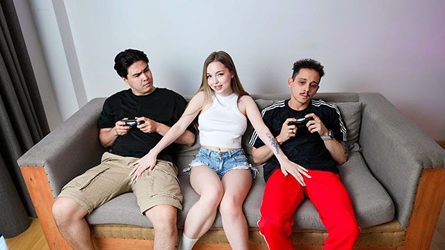 Blowjob porn with Jenny Kitty from Grab