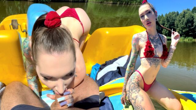 Naked Women On Boat bang with Livia005 from Grab