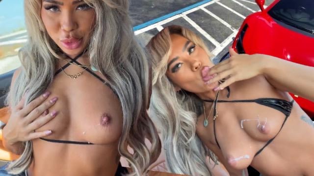 Car smut with Teddy Tarantino from Grab