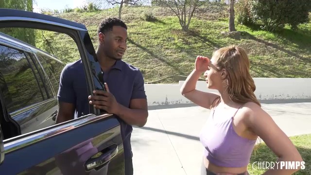 Eating Pussy movie with Skylar Snow from Grab