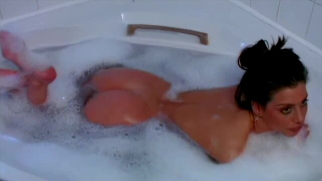 Posing movie with Linsey Dawn McKenzie