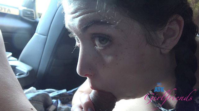 Pornstar film with DayDream Daisy from Grab