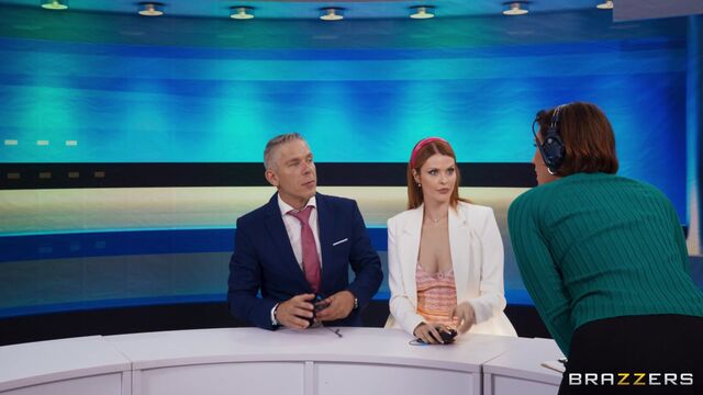 Long Hair scene with Elly Clutch