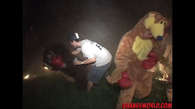 Toys film with Elizabeth Del Mar, Faith Grant and Tony Pounds from Grab