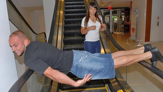 Milf smut with Lilah