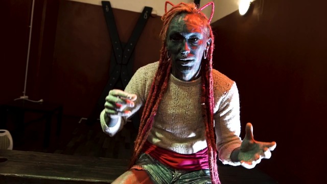 Lesbian screw with Lily Lu from Grab