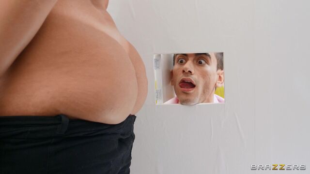 Doggystyle action with Taylee Wood