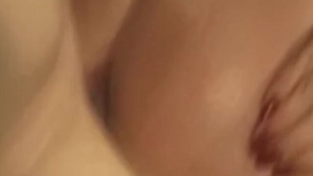 Housewife video from Grab