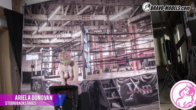 Photoshoot video with Ariela and Ariela Donovan from Grab