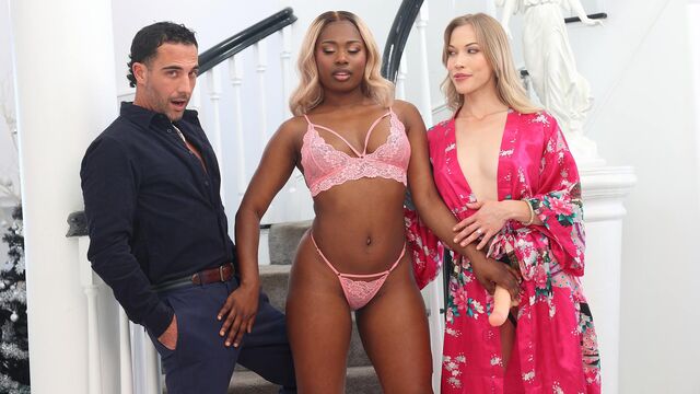 Interracial video with Diana Grace and Tessa Thomas