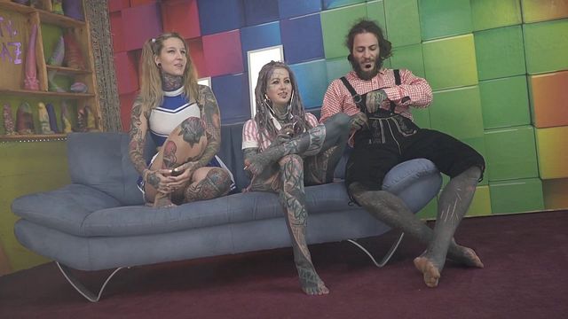 Dreadlocks action with Anuskatzz, Lily Lu and Nikolaz Zpageti from Grab