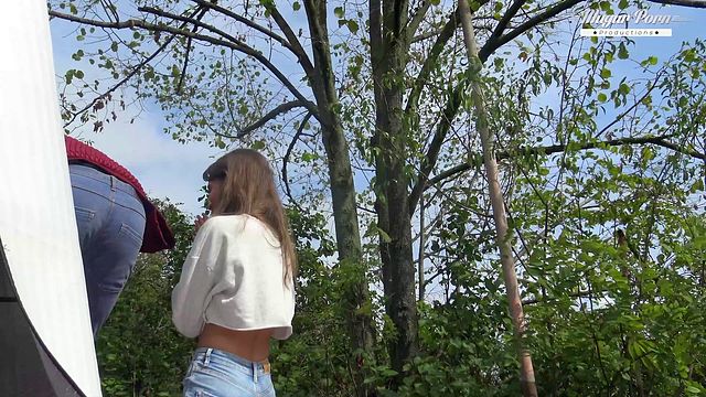 Reverse Cowgirl bang with Lili Charmelle and Mugur from Grab