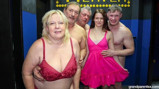 Side Fuck film with Rosa Sweetheart and Samantha Tits